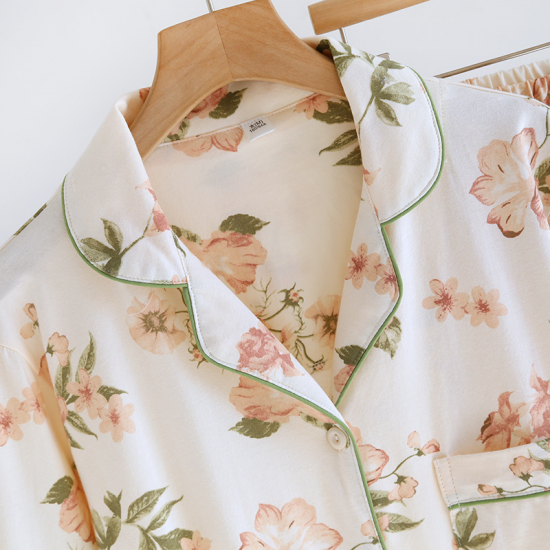 2025 New Spring and Autumn Women's Pajama Set 100% Cotton Knitted Long Sleeve Two Piece Loose Printed Home Clothes Ladies 2025 New Spring and Autumn Women's Pajama Set 100% Cotton Knitted Long Sleeve Two Piece Loose Printed Home Clothes Ladies