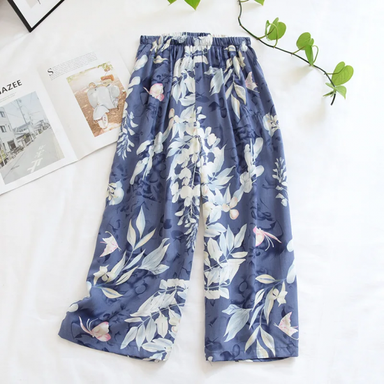 2025 new ladies summer shorts cropped pants thin section soft artificial cotton loose casual home pants can be worn outside 2025 new ladies summer shorts cropped pants thin section soft artificial cotton loose casual home pants can be worn outside